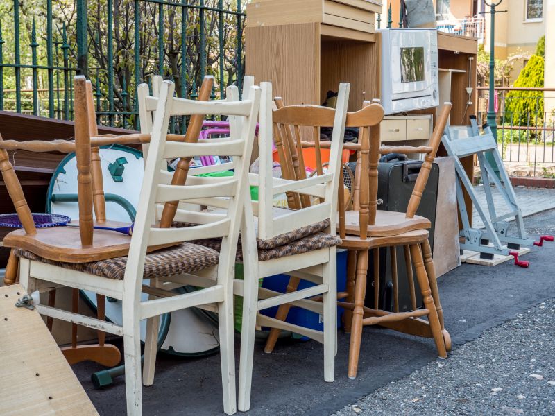 Old Furniture Disposal in Sacramento, CA